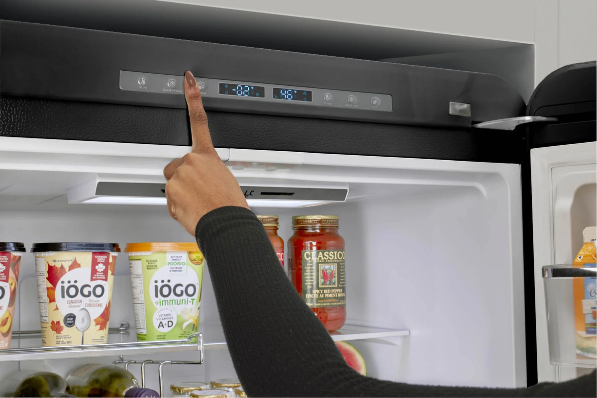 2026 NewUnique Appliances Ugp-510L Ac Classic Retro 30" Wide 17.7 Cu. Ft. Energy Star Certified