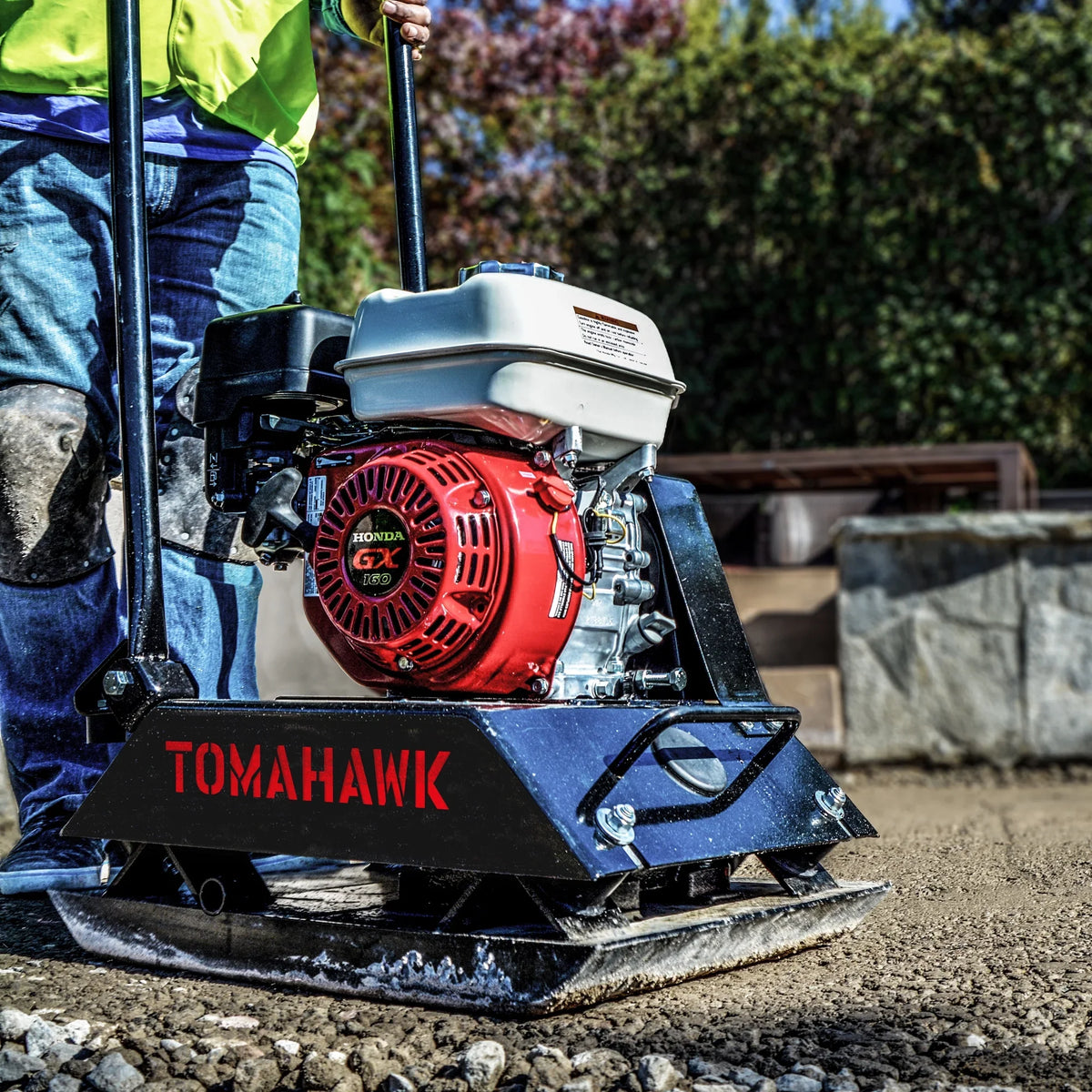 2026 NewTomahawk Power Plate Compactor 5.5 HP, 3000 lbs/ft, 63cc, Gas, 17 x 13 Plate Compactor, 5900 VPM