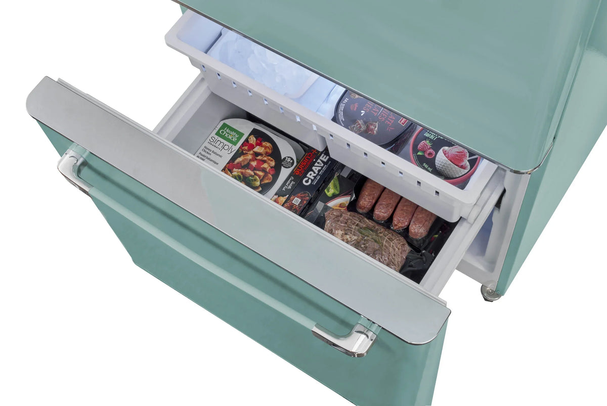 2026 NewUnique Appliances Ugp-510L Ac Classic Retro 30" Wide 17.7 Cu. Ft. Energy Star Certified