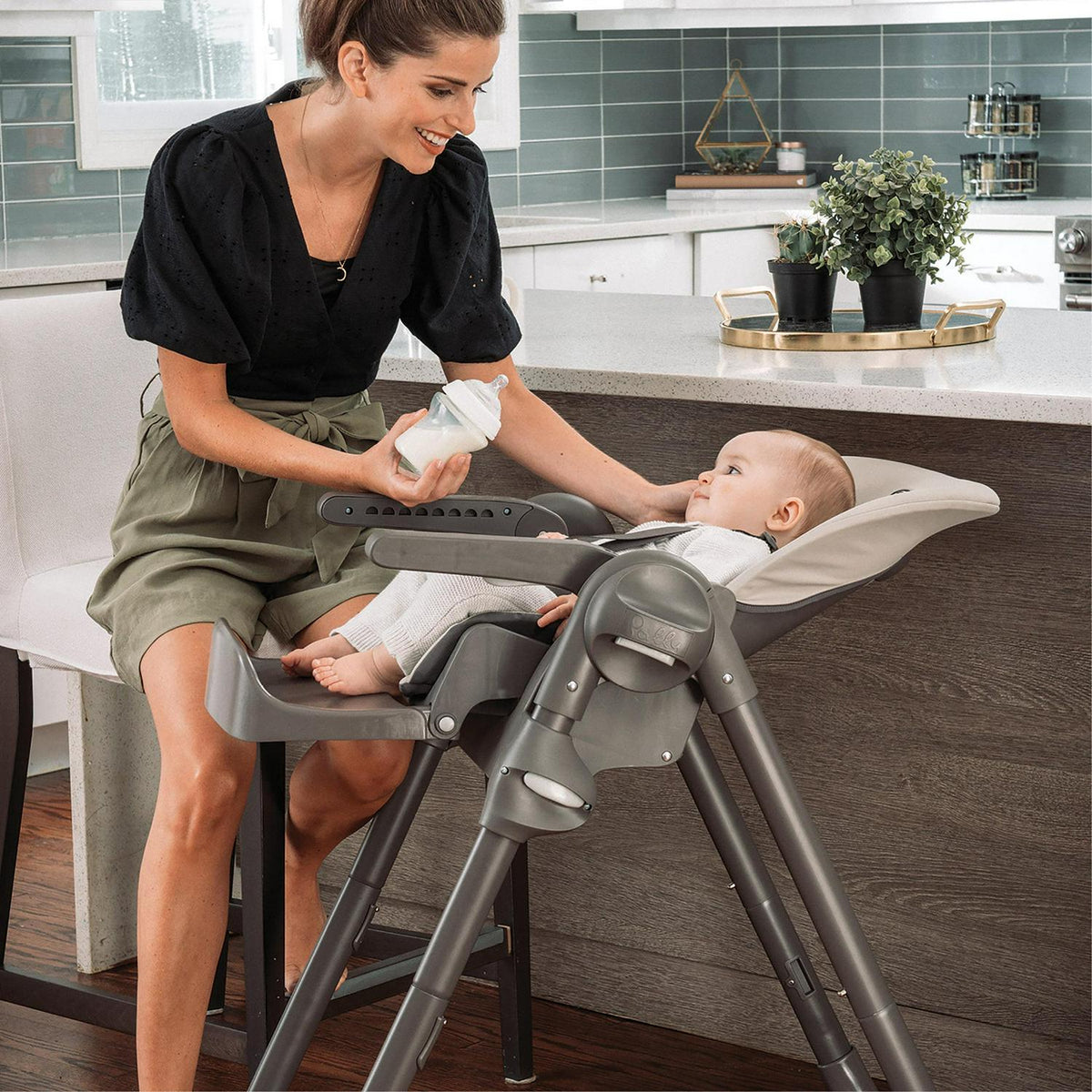 2026 NewChicco Polly Space-Saving Fold Easy Clean Highchair - Taupe (Beige). New